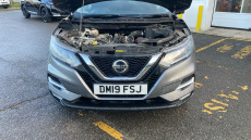 Nissan Qashqai 1.3 DiG-T N-Connecta 5dr Petrol Hatchback